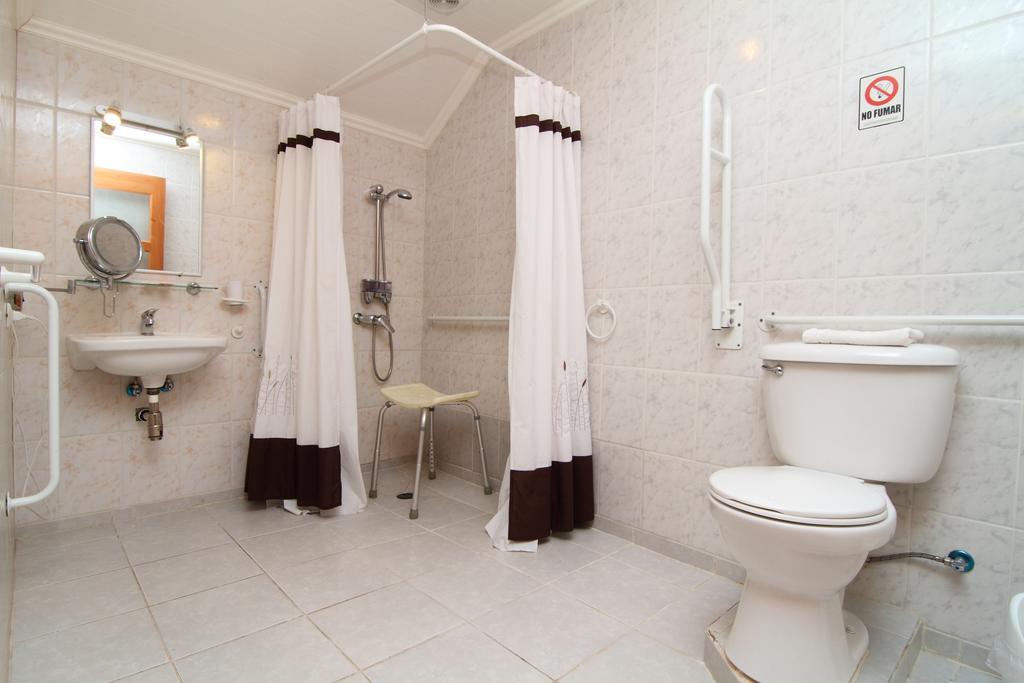 Apart Hotel Villa Los Ciruelos 瓦尔迪维亚 客房 照片