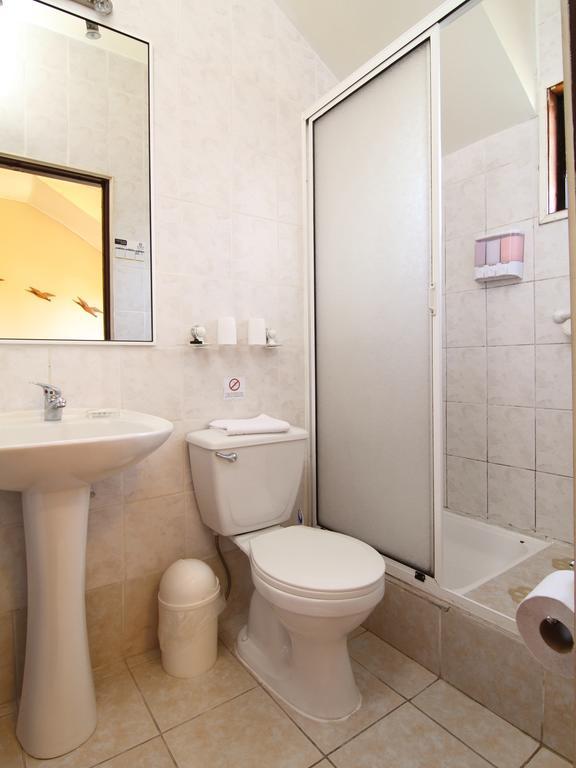 Apart Hotel Villa Los Ciruelos 瓦尔迪维亚 客房 照片
