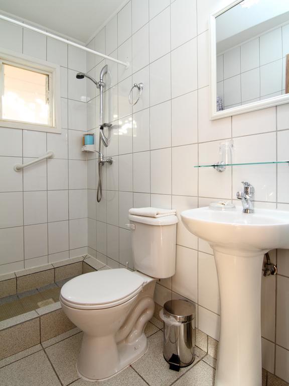 Apart Hotel Villa Los Ciruelos 瓦尔迪维亚 客房 照片
