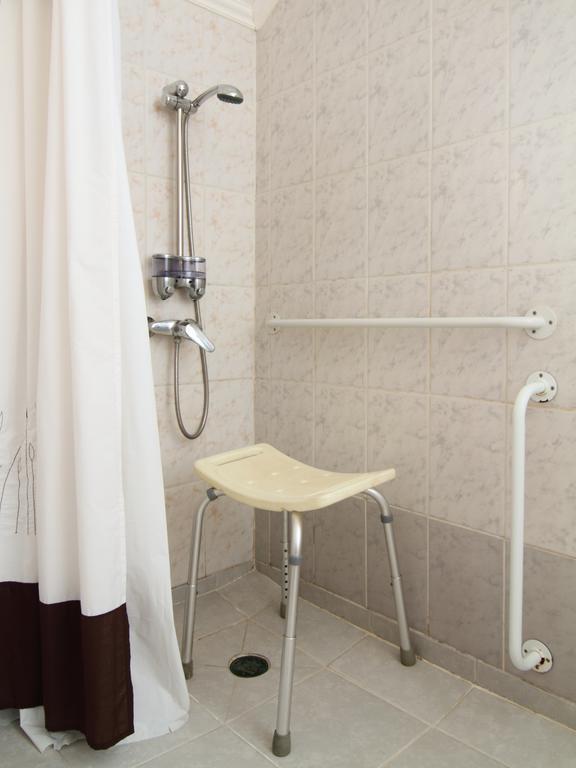 Apart Hotel Villa Los Ciruelos 瓦尔迪维亚 客房 照片